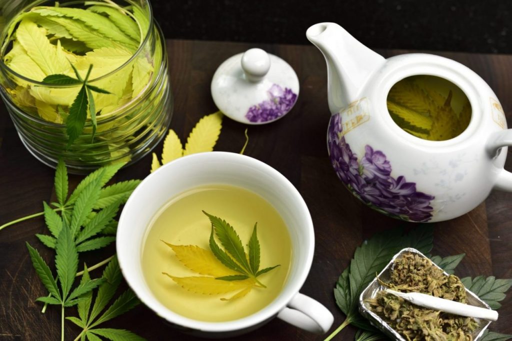 Cannabis Tea pot with marijuana leaf