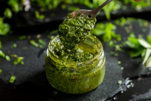 cannabis-pesto