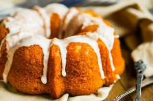 pumpkin-dump-cake