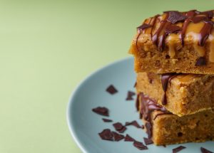 caramel-citrus-blondies