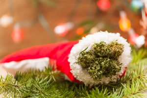 merry-cannabis-christmas